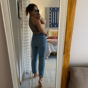 Vintage wedgie cut Levi jeans!